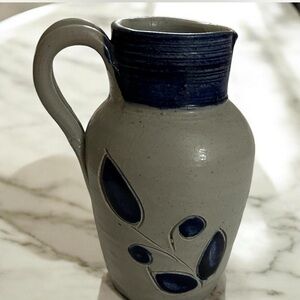 Williamsburg Pottery Glaze
Stoneware Pitcher with Cobalt Blue Floral Design